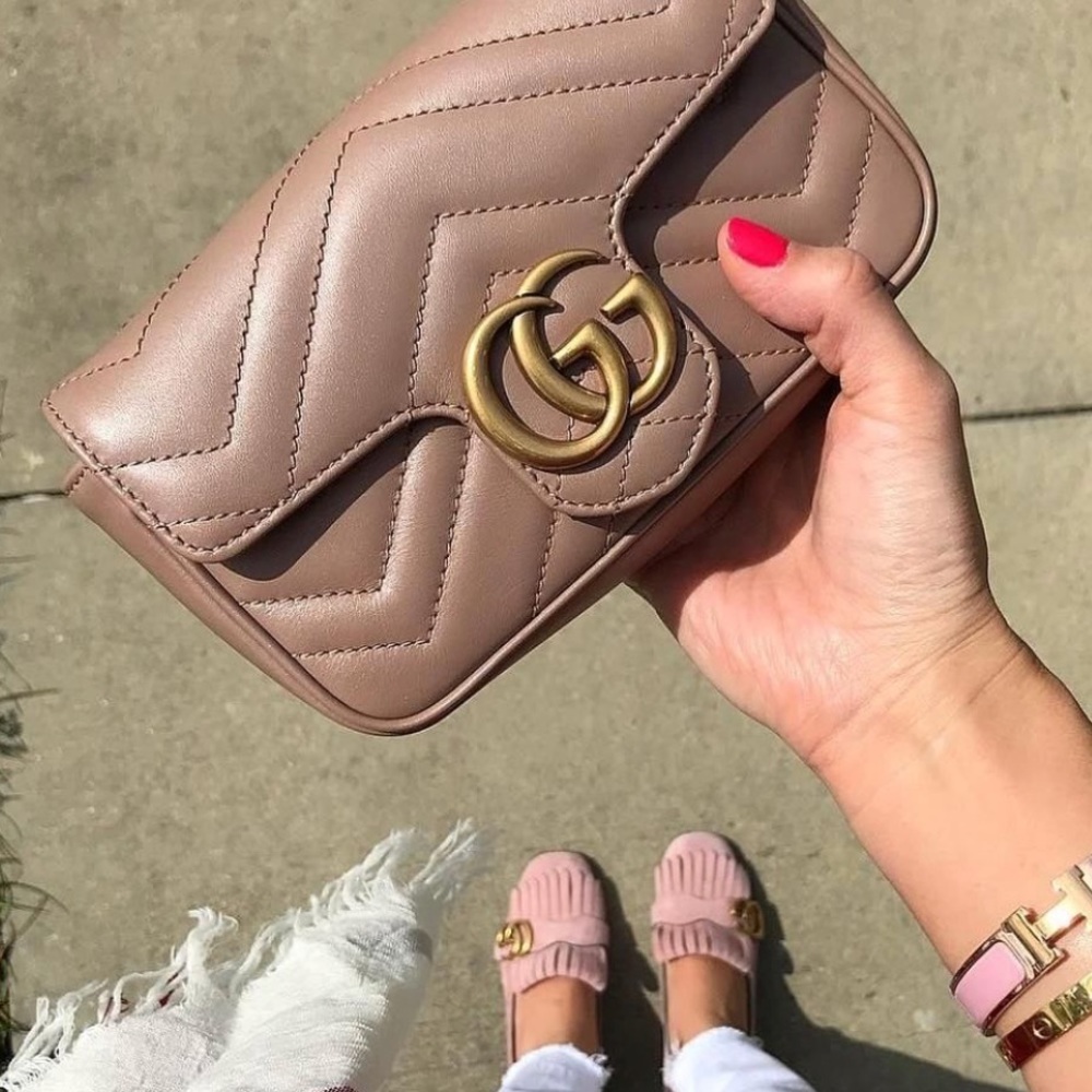 Meet your Posher, Ashley